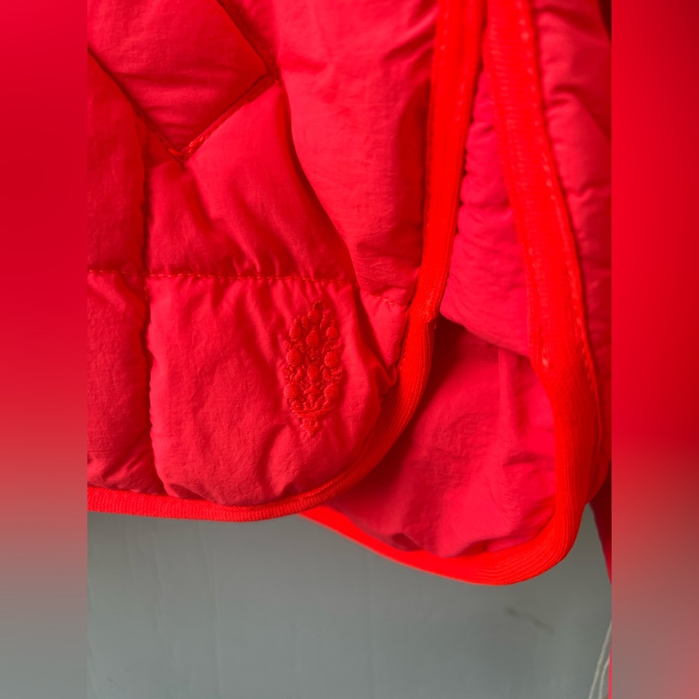 NWT ⭐️sold out color⭐️ Free People FP Movement Pippa Packable Puffer Jacket (XS) - Picture 11 of 16